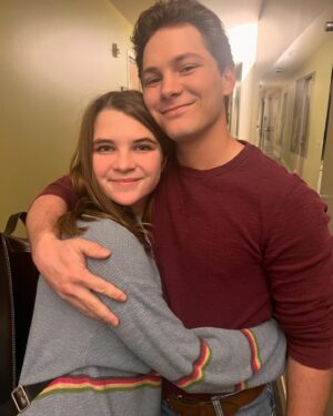 Raegan Revord Instagram - The Coopers are reunited in a new @youngsheldoncbs tonight at 8/7c ❤️