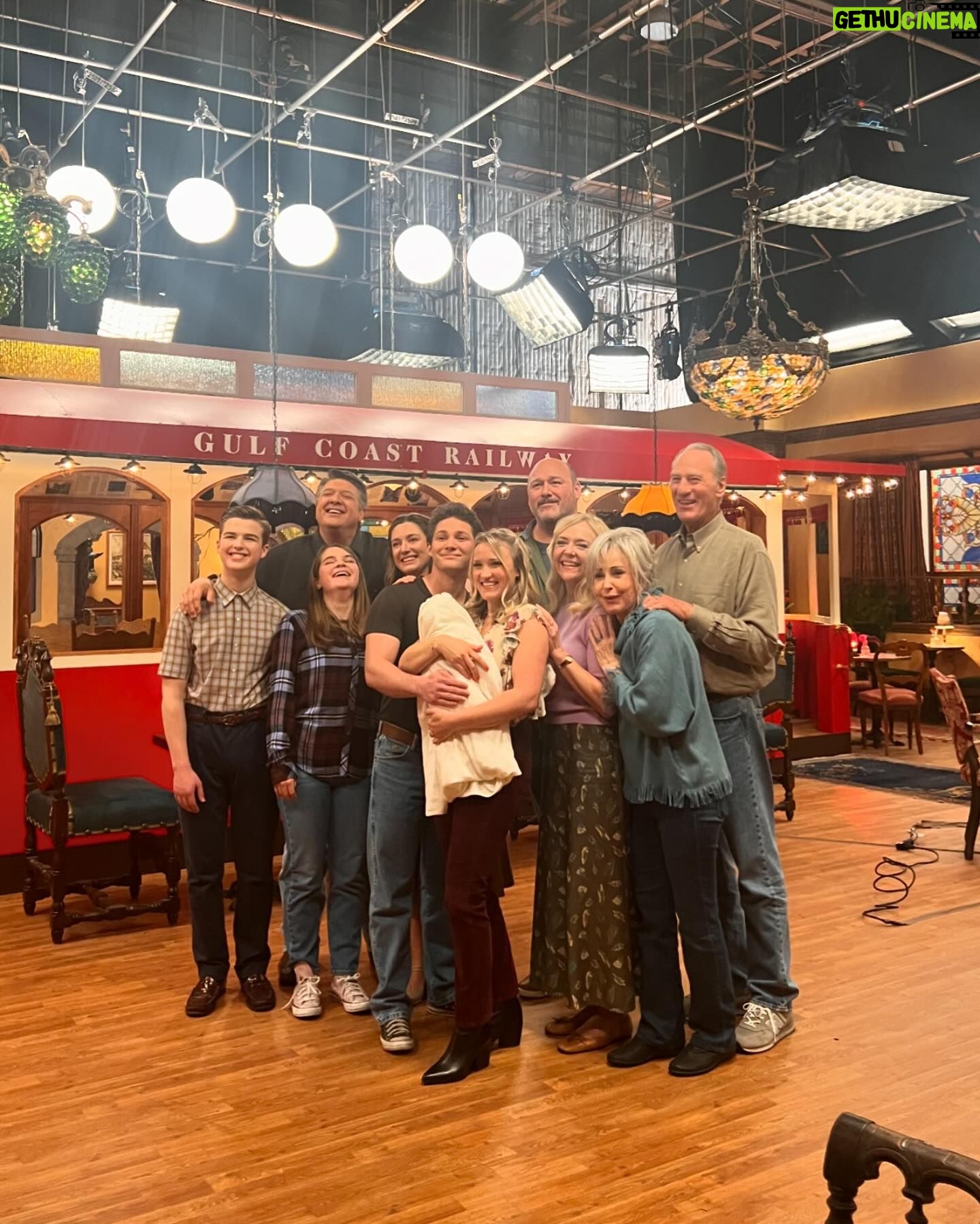 Raegan Revord Instagram - Bts #youngsheldon