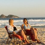 Rafa Kalimann Instagram - Nada como presentear a mamãe com o que ela mais ama - um dia na praia com Brizza! Já escolhi o presente da minha mãe e o meu também #BrizzaéPresente *publicidade