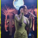 Rafaela Ferreira Instagram - 🚨@anaclara participa do podcast Azamigas desta quarta-feira. Durante o programa, Ana fala sobre sua carreira, detalha sobre algumas situações já vivenciadas no meio da música e ainda participa de um jogo de damas inédito! 🔥❤️ Disponível às 17:15 no nosso canal do YouTube e no nosso site. #SBT #TVZyn