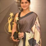 Rafiath Rashid Mithila Instagram – Thanks for the honour at the Indo-Bangla Iconic Star awards 2023 🙏🏽