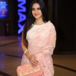 Rafiath Rashid Mithila Instagram - At the premiere of #Mayaa My saree: @karutantra