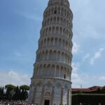 Rafiath Rashid Mithila Instagram - The leaning tower of Pisa! #ayra_ar_maayer_obhijan