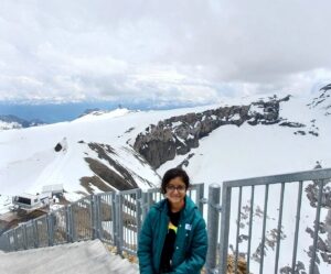 Rafiath Rashid Mithila Instagram - #ayra_ar_maayer_obhijan #boroferrajje 

#glacier3000 #switzerland🇨🇭