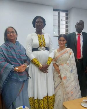 Rafiath Rashid Mithila Instagram - Honourable Education Minister of South Sudan, Ms. Awut Deng Acuil, and her delegates visited BRAC's education and early childhood development programme in Bangladesh this week, met our honourable Education Minister, Dr. Dipu Moni, and paid a visit to our Liberation War Museum to show respect to our history and culture. 

South Sudan is the youngest country in the world, born in 2011, out of decades and decades long civil wars one after another. BRAC International has been implementing education programme for out of school children in South Sudan since 2008. Despite conflict, insecurity and other challenges, BRAC has been and will be committed to providing quality education for the millions of vulnerable children, particularly girls, in South Sudan in partnership with the government. 

#BRAC #BracInternational #BracSouthSudan  #NotJustAnyJob @bracworld