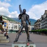 Rafiath Rashid Mithila Instagram - Met Freddie... #FreddieMercury #queenband #montreux #switzerland🇨🇭 #ayra_ar_maayer_obhijan