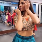 Ragini Prajwal Instagram - Looking forward to a repeat workshop!✨️👌 . Leave your comments if you want to join in! Enjoying Grace,power & expression with every movement! . Dm @canikac to book your slot! . #heeramandi #special