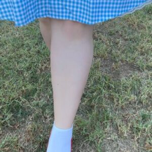 Raini Rodriguez Instagram - Anybody know a way to get back home? I don’t think I’m in Kansas anymore 🌈✨👠
