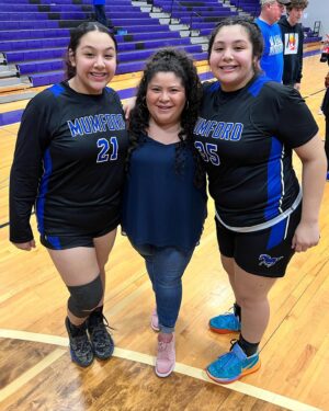 Raini Rodriguez Instagram - Happy 16th my beautiful twins💕🥹 Never stop dreaming, never stop believing✨I love you!! 
#RodriguezStrong