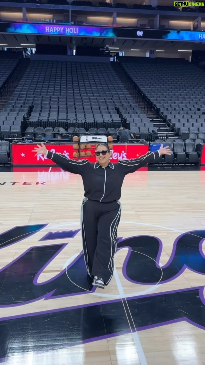 Raja Kumari Instagram - HAPPY HOLI FROM THE DAUGHTER OF THE KING AND THE @sacramentokings EXCITED TO REP MY CULTURE WITH THE @stanfordnoopur dancers and the @sacramentokingsdanceteam tonight for the @nba halftime performance πΉπΈππΊπ·