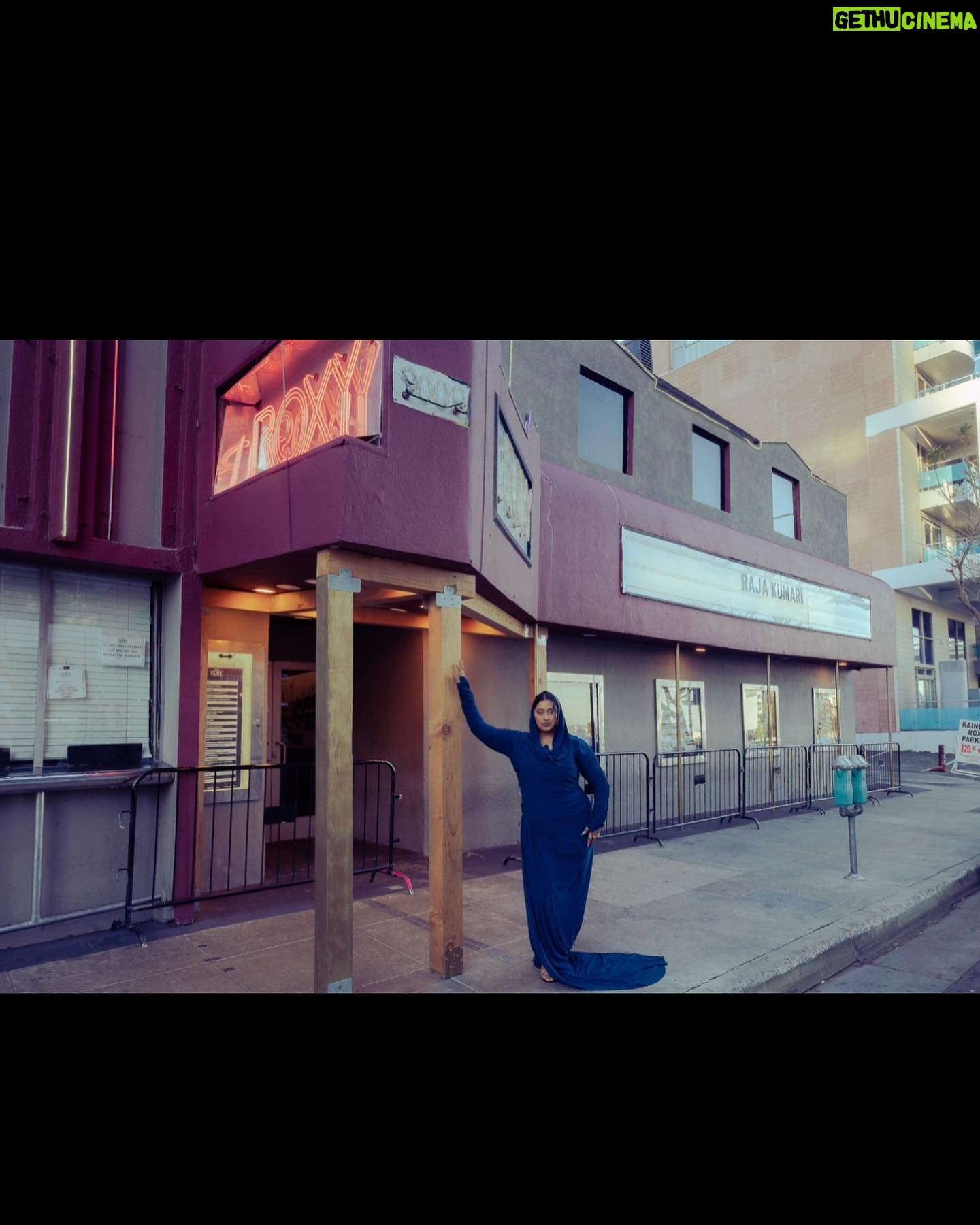 Raja Kumari Instagram - MANIFESTATION IS REAL! @theroxy LOS ANGELES…the city that raised me ❤️ I’m home, can’t wait to share my art with you. Went around the world and came back Fearless. Ticket link in my bio ❤️ FINAL SHOW OF THE BRIDGE WORLD TOUR 🇺🇸 DEC 13 2023 . Doors open at 7PM @nonazar.la 🧿 📸 @_718s