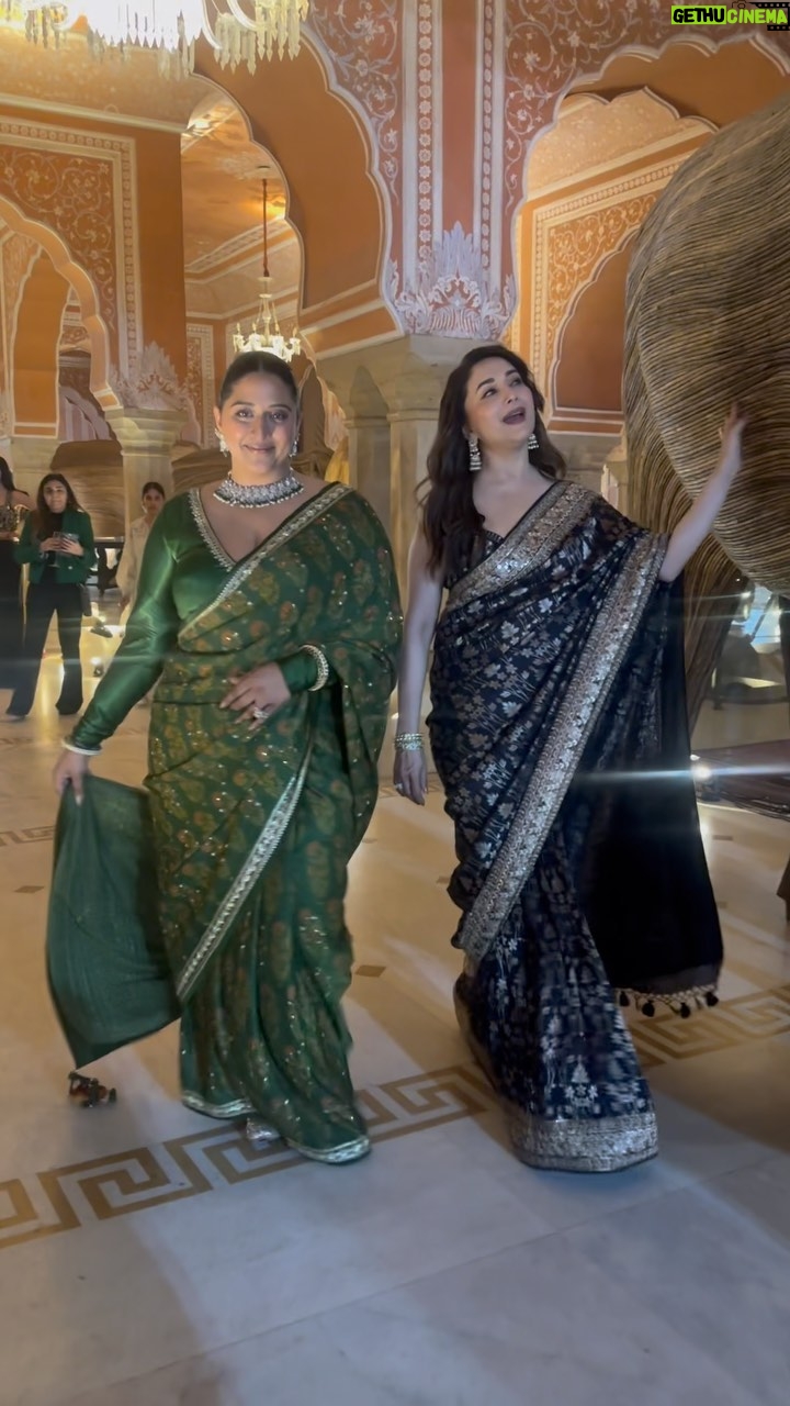 Raja Kumari - 75.4K Likes - MD & RK in AD 👑🐘❤️
@madhuridixitnene @anitadongre
#BeKindRewild #anitadongrerewild