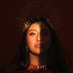 Raja Kumari Instagram - Ancient to Future 🧡✨ Wearing custom @arpitamehtaofficial for opening night of The Bridge World Tour Headpiece by @the.olio.stories Custom crown and rings @amamajewels Styled by @tryagaintoobad @styled_by_meera Glam @riyasheth.makeuphair @helena_hair_stylist Shot by @ag.shoot
