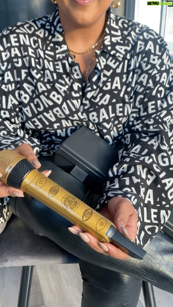 Raja Kumari Instagram - I wanted to share something special with you 🎤🧿💛 Can’t wait to see you all at The Bridge World Tour. Ticket link in bio ✨