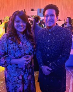 Rakshita Suresh Instagram - THE @sachintendulkar!!!! ⭐️🏏 Thank you for your kind words, sir. 🥰 Performing along with our ThalaivARR @arrahman infront of Sachin Tendulkar, and both of them being in the same room as me.. 🫡 My childhood is made. 🥹✅😍🧿🫶🏼✨