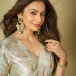 Rakul Preet Singh Instagram - Kyuki dil hai desi 💓