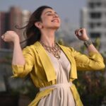 Rakul Preet Singh Instagram - Mood kuch aisa hai 🌼🌼🌼