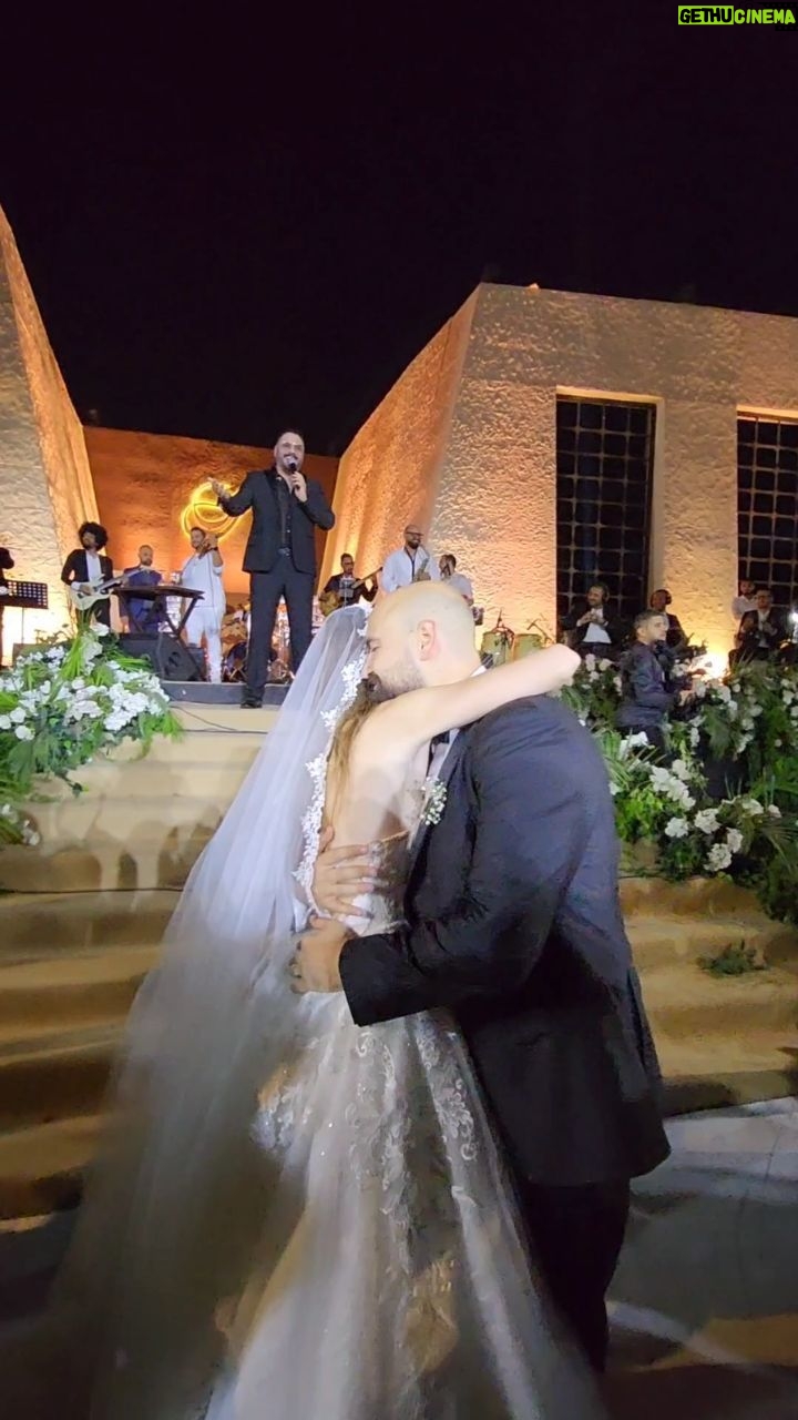 Ramy Ayash Instagram - Again and again "Grateful to have been chosen to share in this beautiful and significant day with all the wonderful people, the bride, and the groom. Singing my heart out for them. 🎶❤️ #Wedding "ممتن لأنني تم اختياري لمشاركة هذا اليوم الجميل والمهم مع جميع الأشخاص الرائعين والعريس والعروس. أغني بكل قلبي من أجلهم. 🎶❤️
