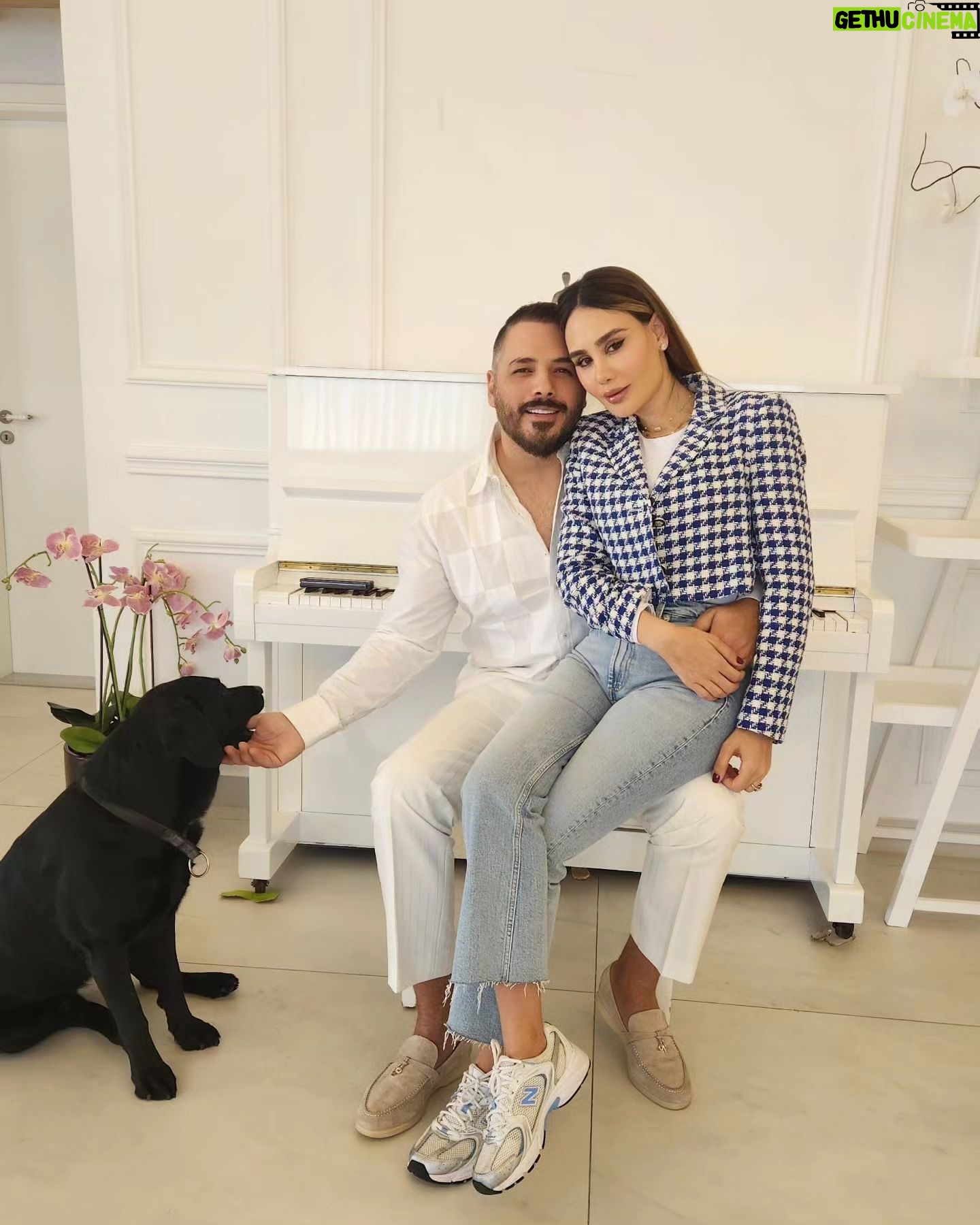 Ramy Ayash - 45.2K Likes - Dalida giving a melody to my life 🤍
@dalidaayach
#ramyayach #رامي_عياش