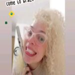 Ramy Ayash Instagram – شابة برازيلية الأصل تعبّر عن تقديرها ومحبتها لنجمها العربي المفضّل، النجم اللبناني رامي عياش وتعزف اغنيته #حلوين_حلوين وتغنيها على طريقتها
@ramyayachofficial