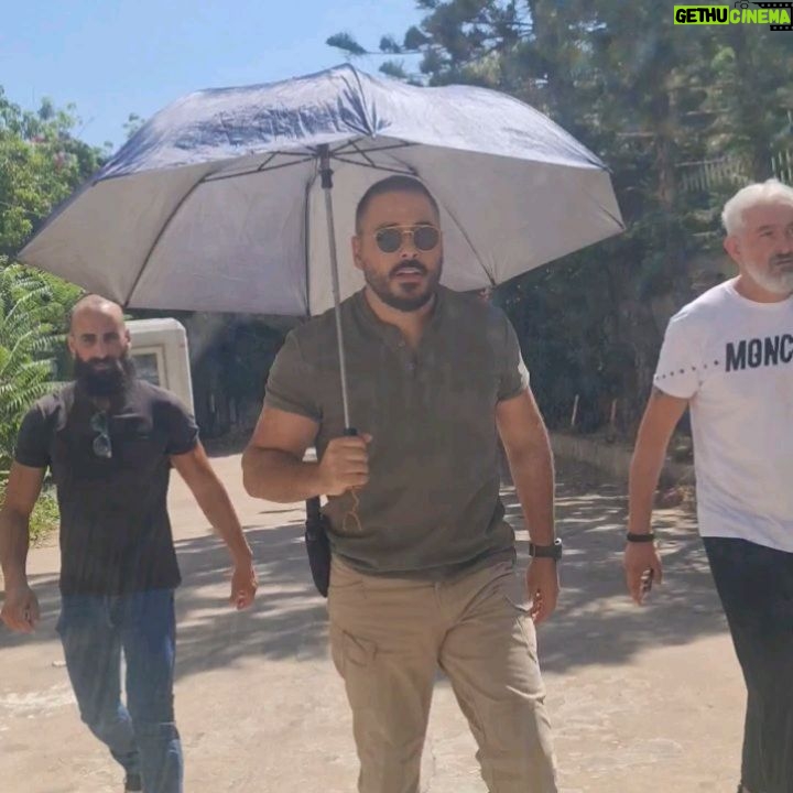 Ramy Ayash - 38.9K Likes - ١٥ حلقة صاروا بين ايديكم ، فيكم تحضروا #العين_بالعين كامل
بعرف انو النهاية حزينة بس كتير حقيقية.
بحبكم كتير ، كتير حبيت التجربة مع صديقتي #سيرين_عبدالنور و المخرجة الرائعة رندة العلم وكل الاحباب والممثلين الكبار بالاكيد مع عائلة الصباح
@cyrineanour
@shahid.vod
@cedarsart
#رامي_عياش
