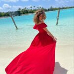 Rana Raeis Instagram - I just want a new adventure everyday and never be afraid to fail or fall…it’s my confidence to walk out and get my free spirit🕊 Thank you @maldives_360 for this remarkable trip🌹