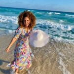 Rana Raeis Instagram - happiness is having your free spirit out🕊