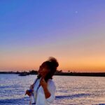 Rana Raeis Instagram - Sunset and crescent moon will remain my forever favorite part🌙