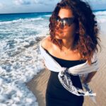 Rana Raeis Instagram - Be wild and free just like the sea🧚‍♀️