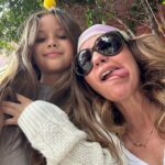 Raquel Bigorra Instagram - Domingo en familia. Deli, y que lindas sorpresas nos mandaste a la mesa mi @javivimendoza 🙏 Es una belleza @oxacocinaunica En el corazón de San Ángel. Amamos caminar en Plaza San Jacinto👠 Como Mexico no hay dos. #familia #disfrutando #compartiendo #domingo #sanAngel #miamorcito #lachiquiticademami #amigos
