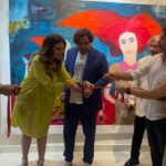 Raquel Bigorra Instagram - Que gran alegría recibir en la CdMx a @enistal_art_ gracias a mi @sel2608 y Migue. Amé tu obra y energía 👏 Y No podía faltan mi @pedrosicard @nana_delriego David, Diana, @aleruzoficial , mi amorcito y todo el familión, en el corte del listón 🎀 Durante este mes estará en Galería Covarrubias Oaxaca # 95 Col Roma Norte. Así que no pierdan la oportunidad de darse una vuelta. #Arte #cuba #Mexico #galeríacovarrubias