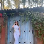 Raquel Bigorra Instagram – Nos vamos a quedar a vivir en ValQuiricooooooo. Está demasiado bonito. ¿ No creen ? Bonito, delicioso, todas las personas con la que hemos tratado son muuuy lindas. Ay, que belleza 😍😍😍 Tienen que venir 
@hotelcanaria @triana.vq @crepasypecados.vq @chohuetlan @perro.cojonudo @modartemexico