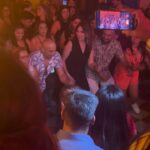 Raquel Bigorra Instagram - El mejor lugar para escaparse un sábado en la noche @mamarumbacdmx en la Roma. Pero que ricura de salidita junto a mi amorcito. Siempre guarachando también mi @aleruzoficial y que lindo verte @vanessa_vinent y mis amigos tan divinos del Mamá Rumba. Que tengan la mejor semana del mundo 👠