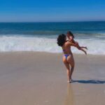 Raquel Pomplun Instagram - Back to life 💙 #ocean #water #us #RaquelPomplun #Pomplunation #pacificocean #daytrip #touristing #home #LA #VeniceBeach #familia #daughter #mom #momma #mamá #Hija #familia #hubby #mios
