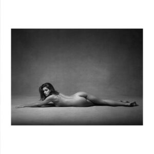 Raquel Pomplun Instagram - Recent photo session with @rpomplun 📸🎨 ..inspired by a 1990 photo taken of the great @cindycrawford by @patrickdemarchelier 🙌

Modelo: @rpomplun 
Fotos: @oscar.imagines 
Dirección: @diozadius