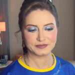 Rasha Rizk Instagram - تشرفت باني اعمل ميكب للمغنية المبدعة صانعة طفولتنا كلنا رشا الرزق🥹💗💗💗 من اطيب الناس الي تعاملت معاهم بحياتي وجدا سعيدة اني اكون معك بيومين المهرجان الرائع بقطر😍😍😍 والشعر مع المبدعة @amirahairstylist 💗💗 #explorepage #explore #qatar #spacetoon #makeupartist #makeup