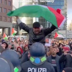 Rasha Rizk Instagram - what’s the approach of the Berlin police in managing situations involving the suppression of freedoms and demonstrators advocating for the Palestinian cause raises significant questions about the upholding of freedom of expression and the protection of individual liberties.
.
.
.
.
.
.
.
.
.
.
.
.
.
.
#free #freedom #berlin #israel #palestine #human #war #marketing #instagram #share