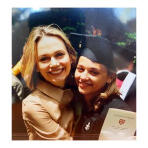 Rashida Jones Instagram - Happy mother's day to all the wonderful ones who hold it down with their unconditional love and fortitude and wisdom and protection and support, on this earth and beyond.  I miss mine everyday. ❤️🌟🌹🙏🏽