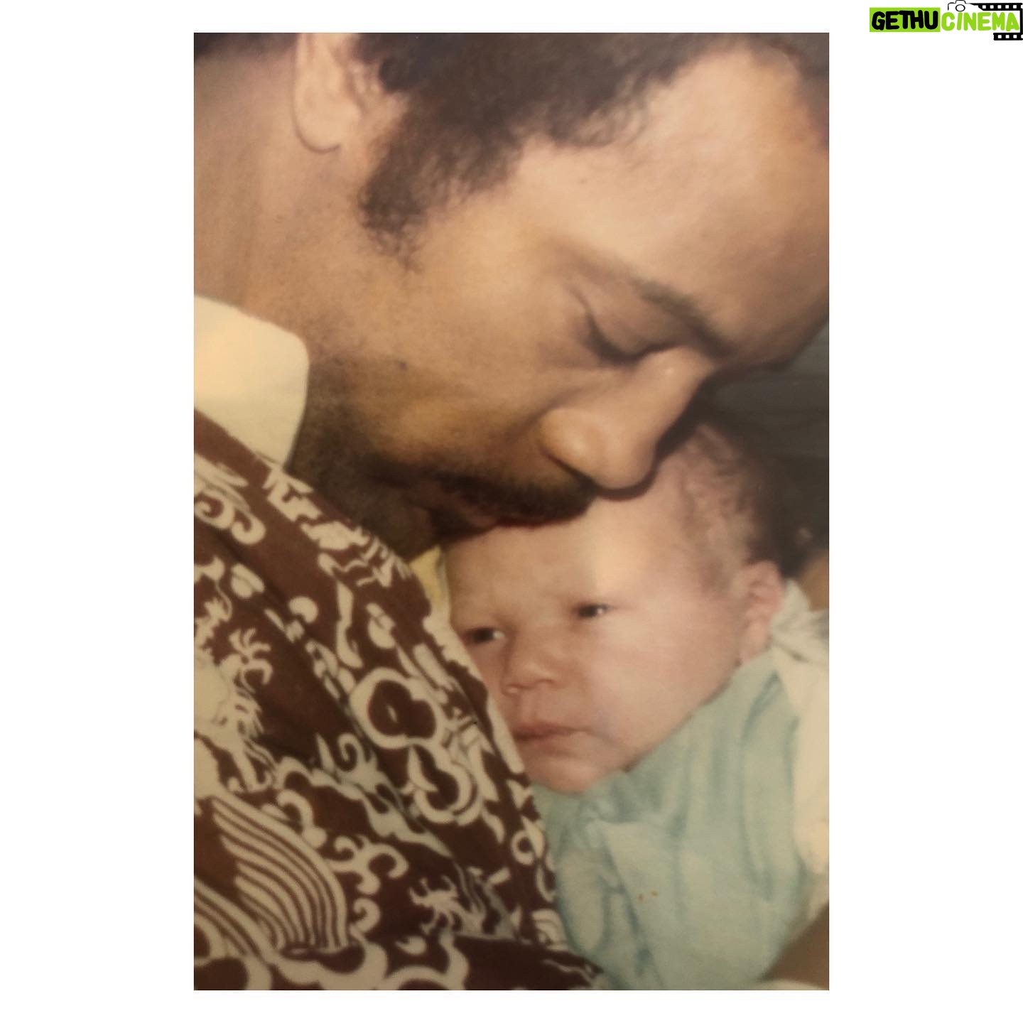Rashida Jones - 87.1K Likes - Happy 87th birthday to the realest!! I love you so much and feel exceptionally grateful to have you as my papa, today and everyday ❤️🐐💯❤️ @quincydjones