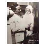 Rashida Jones Instagram – Happy Birthday to @quincyjones, my favorite person in the world (how is this not a national holiday??) 89 trips around the sun and not one wasted moment. Love you my dada and so grateful for you and everything you have given to the world and to me!!