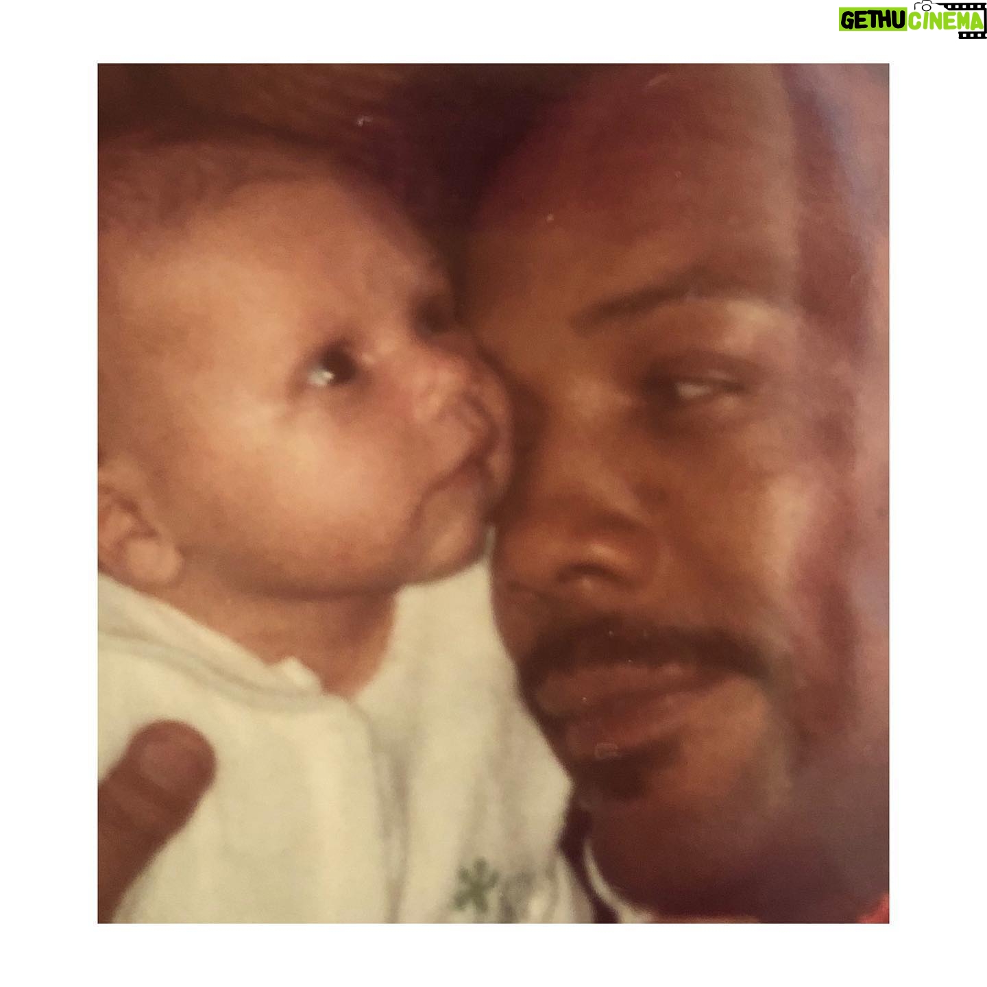 Rashida Jones - 85K Likes - Happy Father's Day to the best. Love u so much @quincydjones ❤️❤️❤️