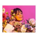 Rashida Jones Instagram - Commune with bloom 🌸🌺🌿 For @latimes @bloomandplume