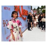 Rashida Jones Instagram - I’m so excited to be a part of #klausmovie, a wonderful holiday tale about the power of kindness—something we all need to practice no matter what time of year it is! In theatres on November 8th, and streaming on @netflix November 15th.