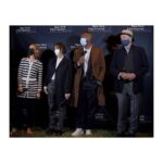 Rashida Jones Instagram - Thank you to @thenyff and @nysci for a wonderful drive in premiere experience. Shout out to NYC for finding a creative way to commune and celebrate film in the midst of a challenging moment. So much care was taken to do it safely and with style!! Grateful to be included and get the band back together for a brief maskless photo with the birthday boy! #OnTheRocks