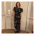 Rashida Jones Instagram - I'm on @latelateshow tonight with @nickjonas and @vampireweekend. If you are interested in me sloppily rapping the theme to the Fresh Prince of Bel Air with @anthonyanderson, tonight's your lucky night! Tune in!
