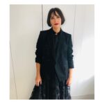 Rashida Jones Instagram - Grammy weekend pt. 2 #tbt @mulberryengland @stellamccartney @jamiemakeup @hairbymarilee @lordgmv