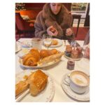Rashida Jones Instagram - The week was cozy, chic and filled with pastries and we had an absolute blast. À bientôt, Paris.