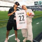 Raven-Symoné Instagram - @weareangelcity great memories!!! Thanks for the Jersey!!! And thanks to @saulopez for these fire shots!! Xoxo