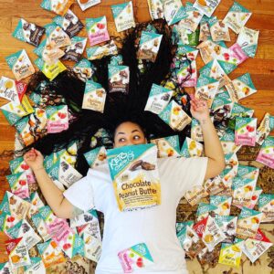 Raven-Symoné Instagram - @ketochow just sent me a shit ton of merch! Omg I’m in heaven. #ketochow is a on the go person/flavor lovers dream!!! Their flavors range from #cookiesandcream #peachesandcream #chocolatetoffee #chocolatepeanutbutter and like 30 others, along with savory! Im tempted  to start a #ketochowchallenge .. 3 ketochow’s a day for a week…..…. Maybe I’ll do it start of august??? Anyway, thank you @ketochow for supplying the fam with blender bottles, #fastingdrops, #electrolytedrops so much! Wow and thank you