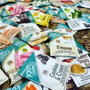 Raven-Symoné Instagram - @ketochow just sent me a shit ton of merch! Omg I’m in heaven. #ketochow is a on the go person/flavor lovers dream!!! Their flavors range from #cookiesandcream #peachesandcream #chocolatetoffee #chocolatepeanutbutter and like 30 others, along with savory! Im tempted  to start a #ketochowchallenge .. 3 ketochow’s a day for a week…..…. Maybe I’ll do it start of august??? Anyway, thank you @ketochow for supplying the fam with blender bottles, #fastingdrops, #electrolytedrops so much! Wow and thank you
